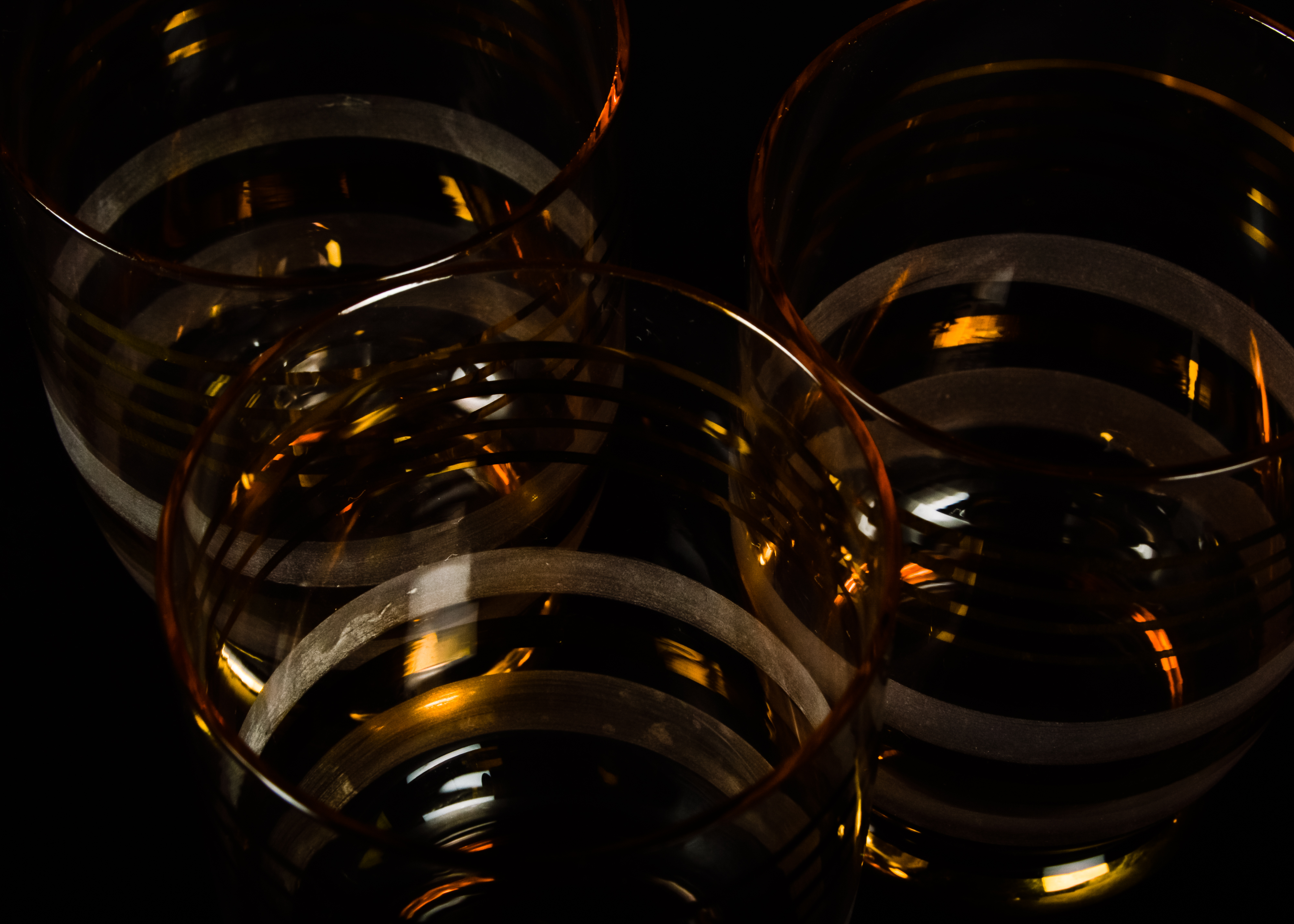 Gold Striped Decanter and Shot Glass Set