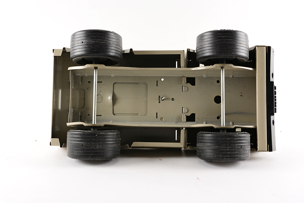 Vintage Tonka Toy Chevron Tow Truck