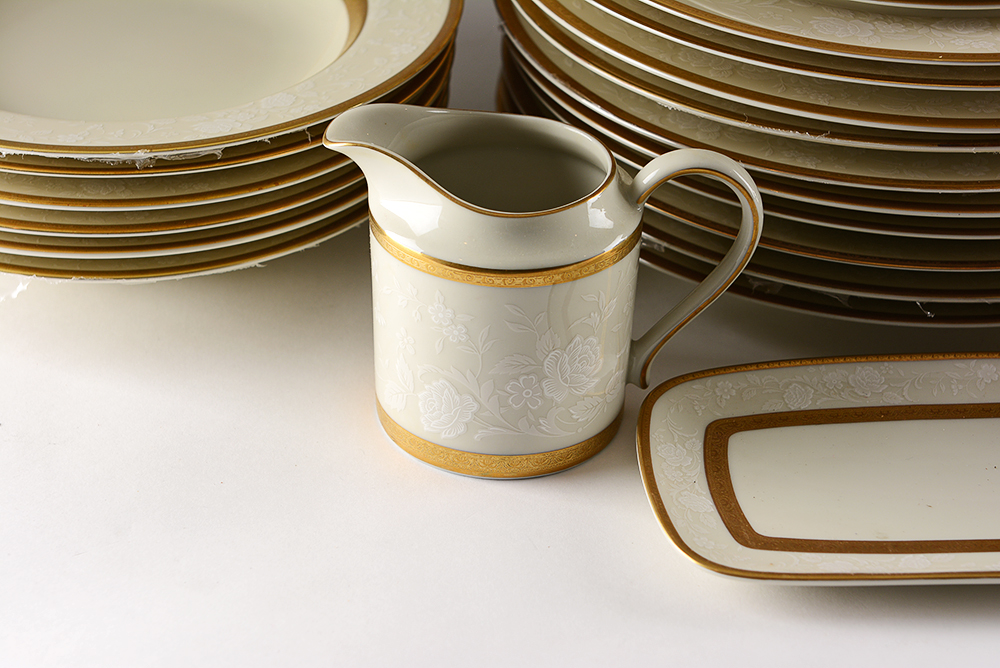 Mikasa Antique Lace China Set