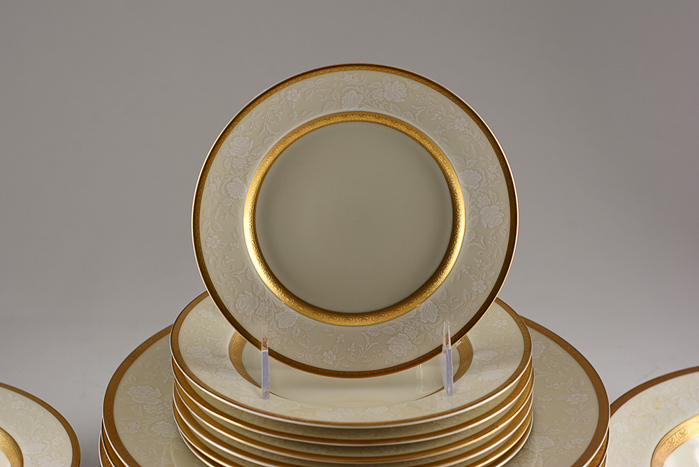 Mikasa Antique Lace China Set