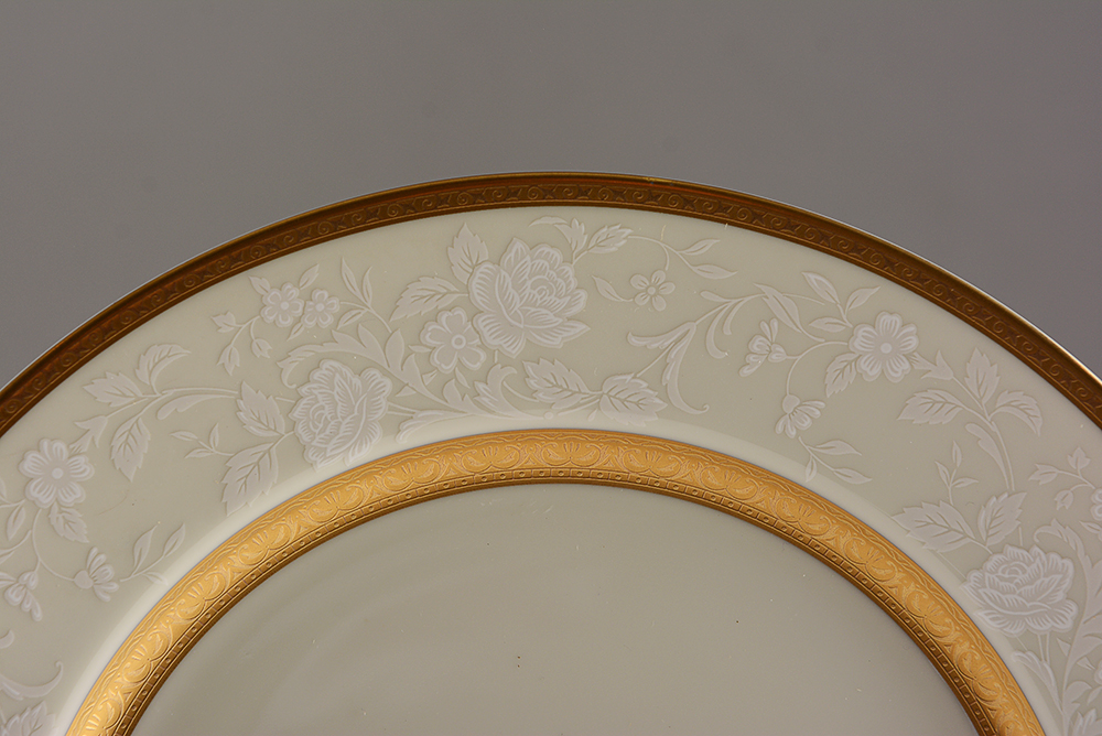 Mikasa Antique Lace China Set