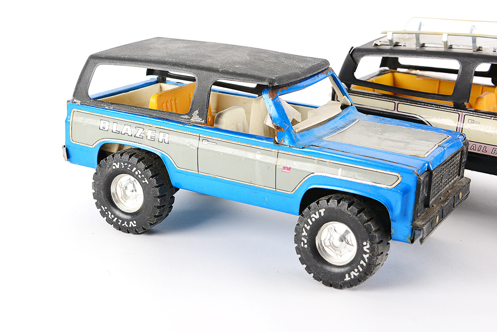 Nylint Trail Blazer Toy SUVs