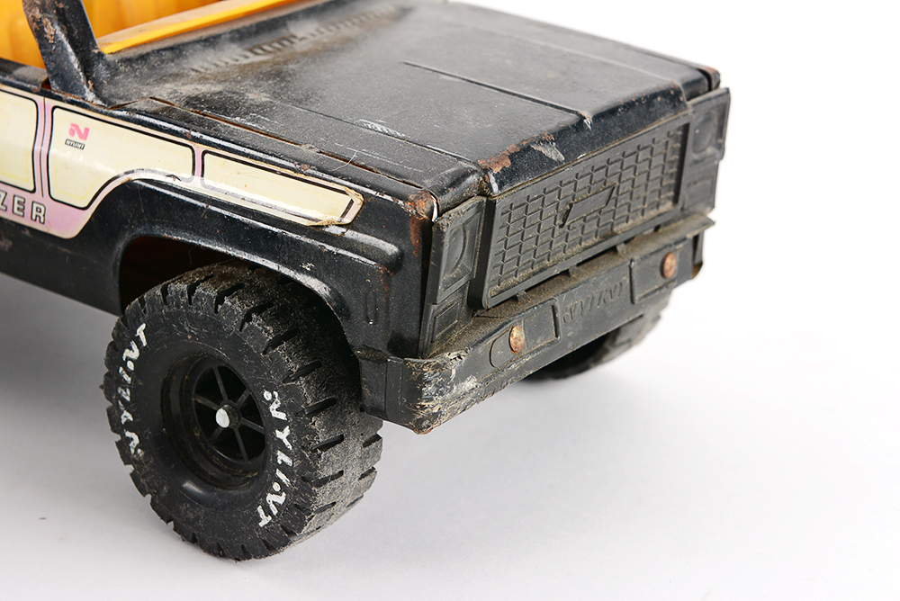 Nylint Trail Blazer Toy SUVs