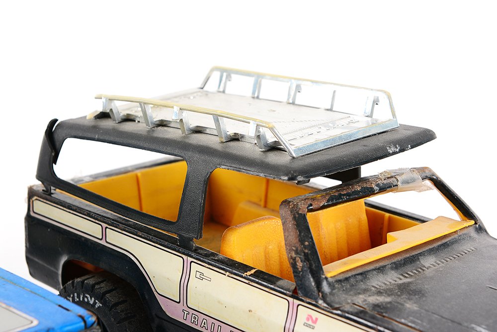 Nylint Trail Blazer Toy SUVs