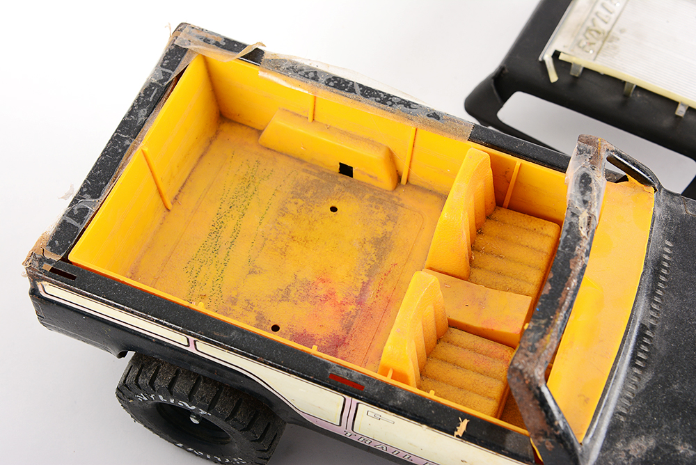 Nylint Trail Blazer Toy SUVs