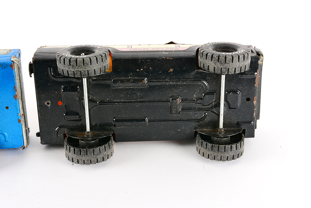 Nylint Trail Blazer Toy SUVs