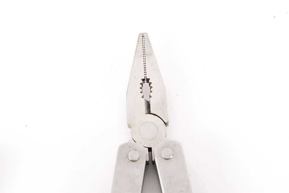 Multi-Plier Pock Tool and Folding Camping Tool