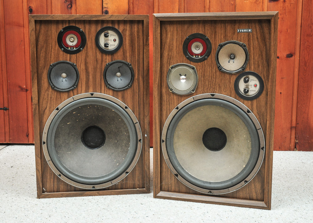 Pair of Fisher XP 95C Stereo Speakers
