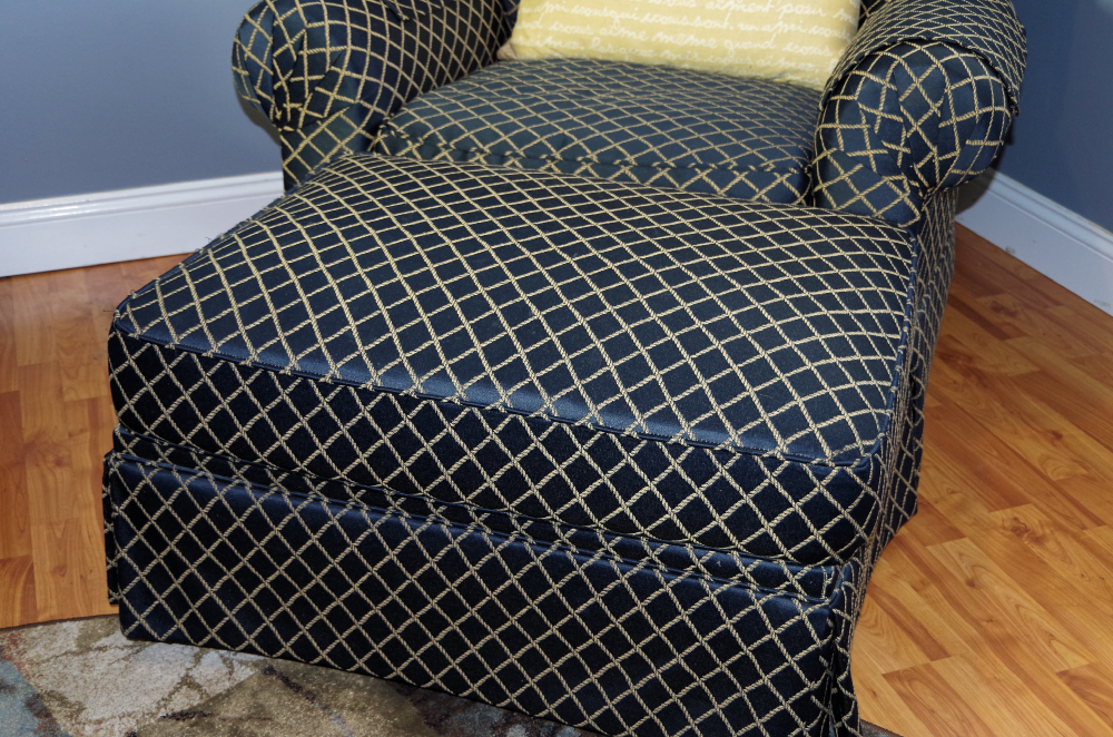 Pembrook Chair Corp. Club Chair with Ottoman