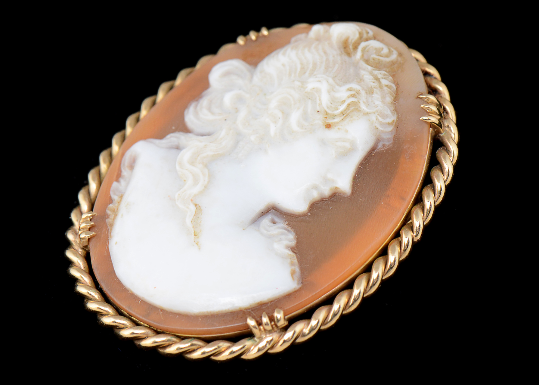 14K Yellow Gold Carved Shell Signed Cameo