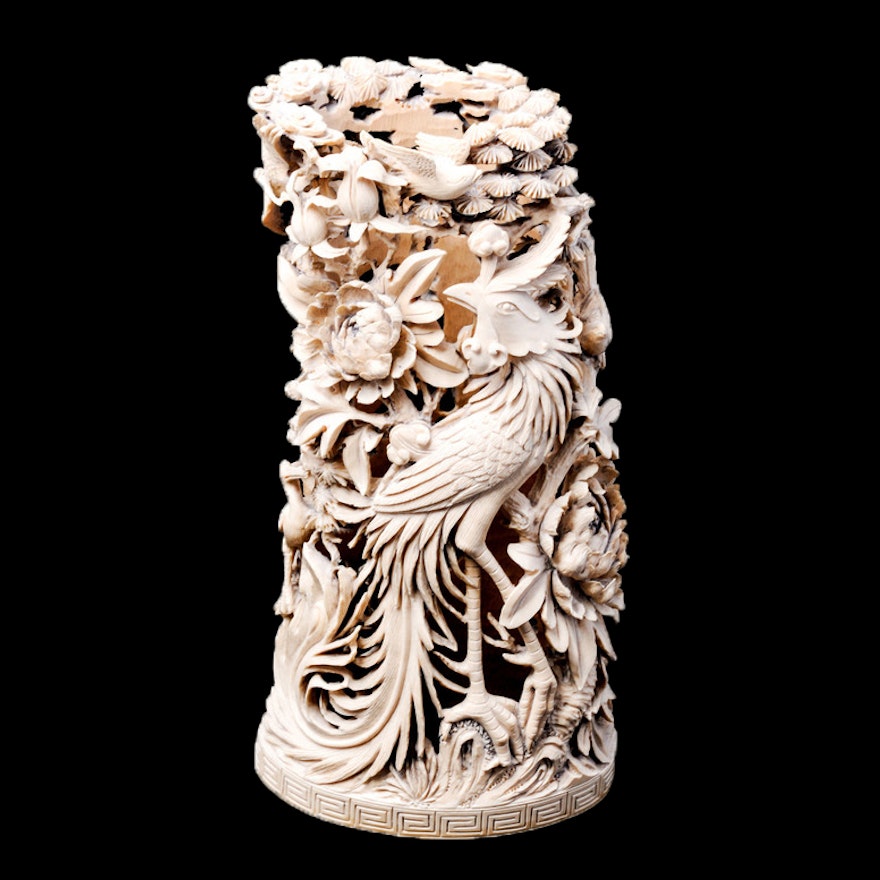 Qing Dynasty Chinese Finely Carved Ivory Brush Holder