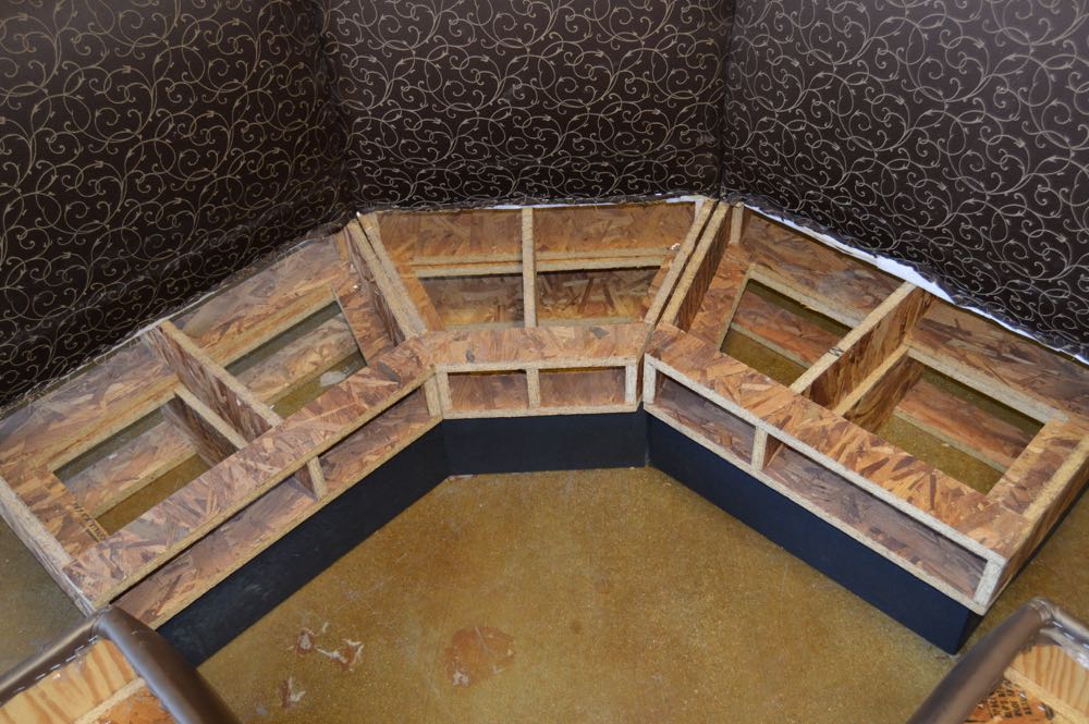 Quarter Circle Restaurant Booth #10