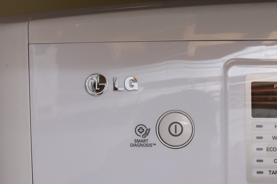Inverter Direct Drive Washing Machine by LG