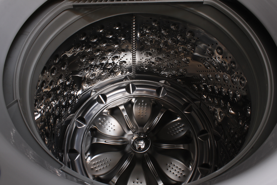 Inverter Direct Drive Washing Machine by LG