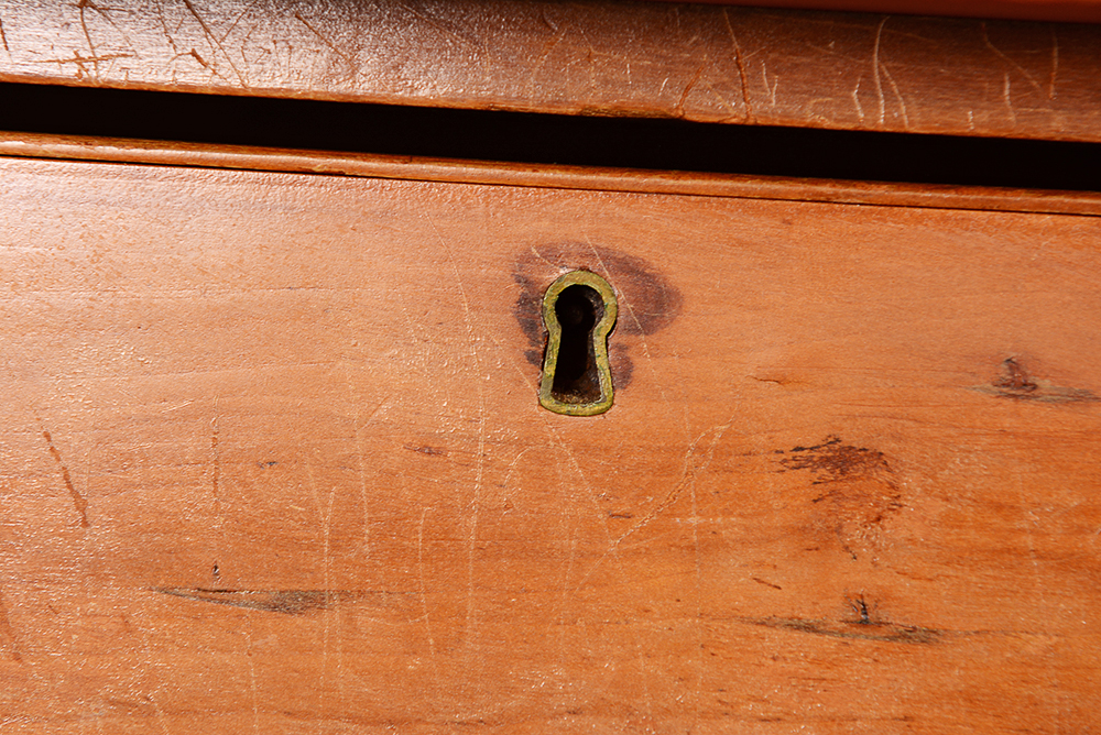 Antique Kentucky Made Chest of Drawers