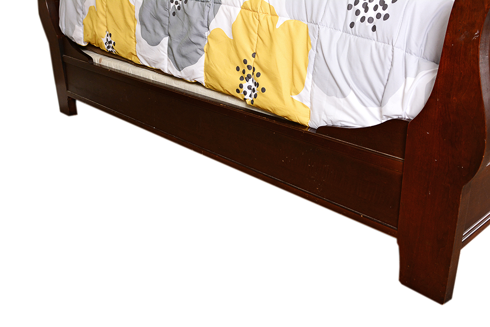 King Mahogany Sleigh Bed