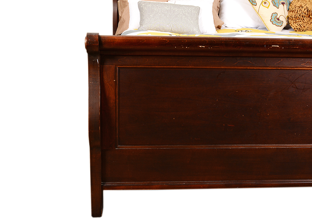 King Mahogany Sleigh Bed