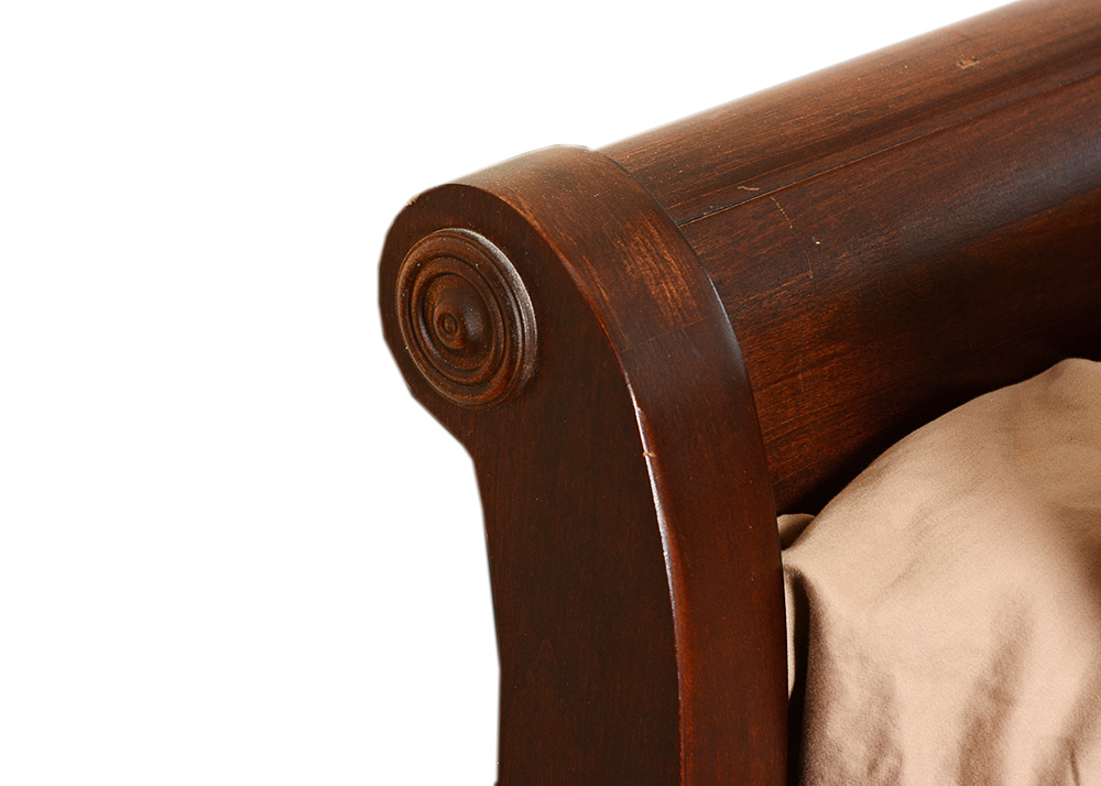 King Mahogany Sleigh Bed