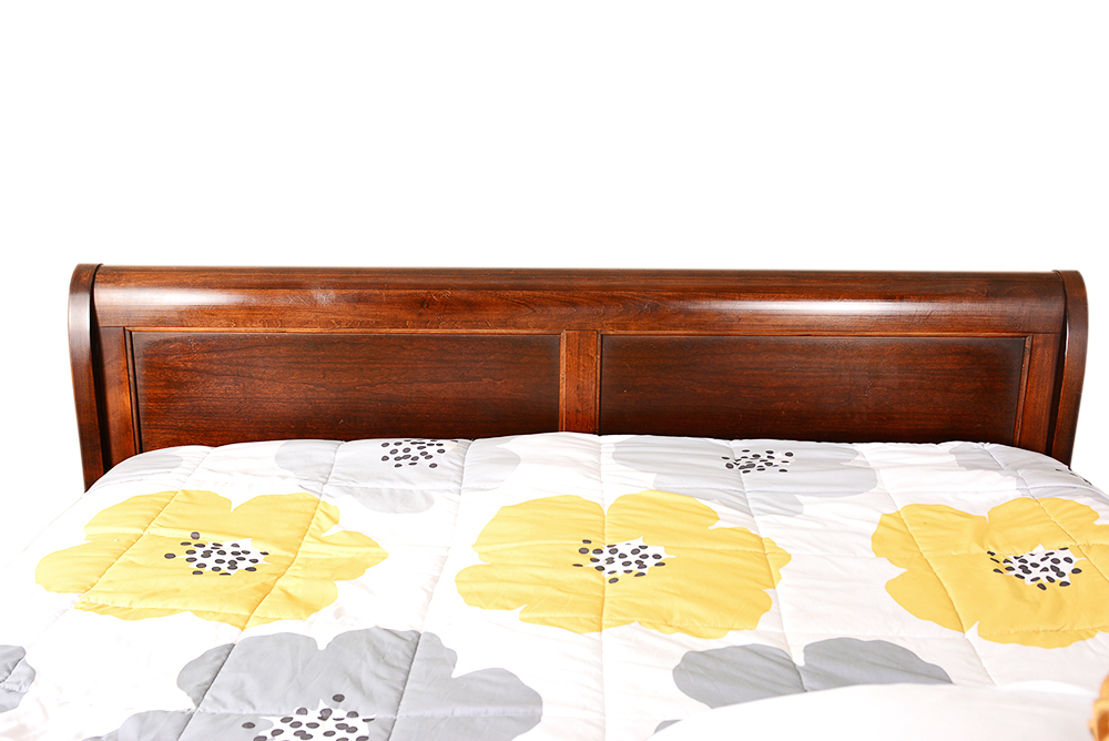 King Mahogany Sleigh Bed