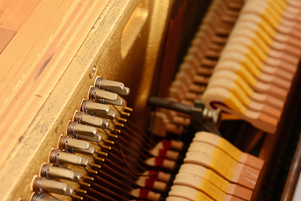 Grand Consolla 70 Upright Piano