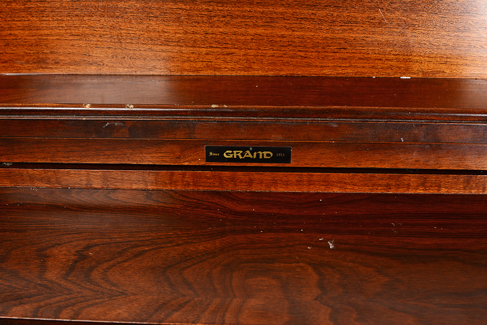 Grand Consolla 70 Upright Piano
