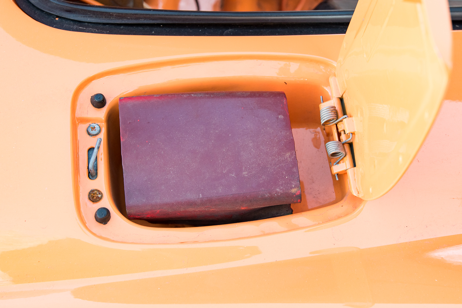 Amber Orange 1973 Volkswagen Karmann Ghia