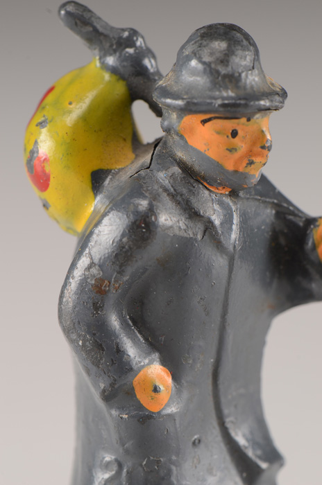 Vintage Pair of Lead Toy Figurines Including a Manoil Figurine