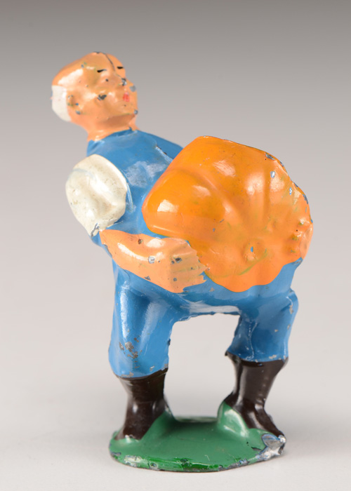 Vintage Pair of Lead Toy Figurines Including a Manoil Figurine