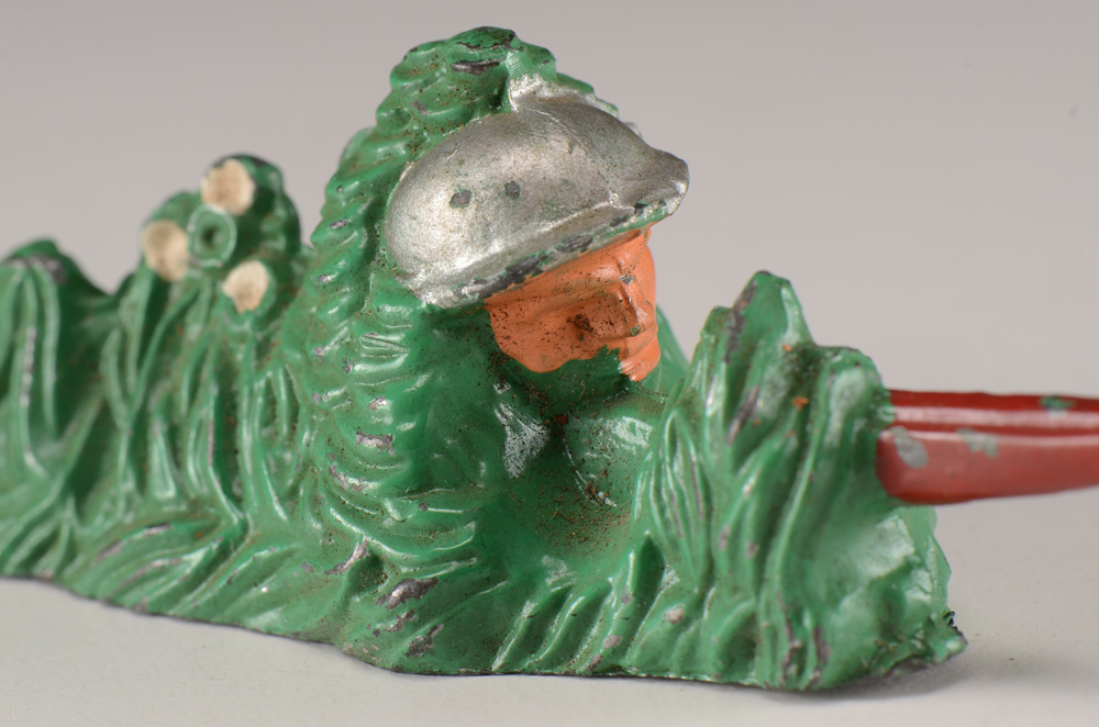 Vintage Manoil Lead Toy Figurine "Camouflage Sharpshooter"