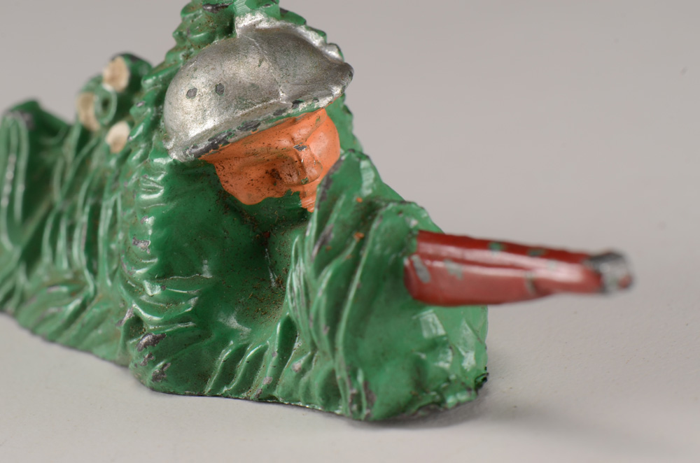 Vintage Manoil Lead Toy Figurine "Camouflage Sharpshooter"