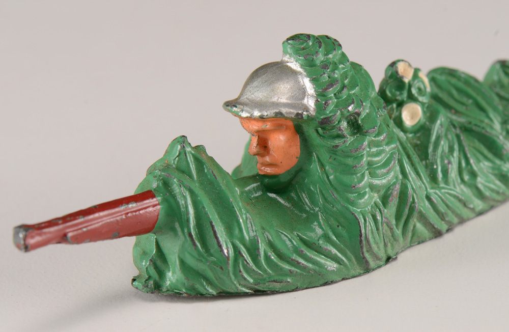 Vintage Manoil Lead Toy Figurine "Camouflage Sharpshooter"