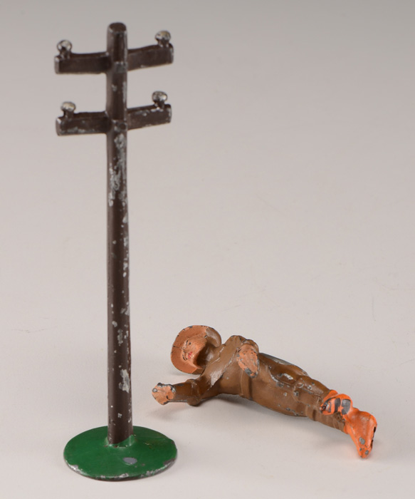 Vintage Manoil Lineman and Telephone Pole