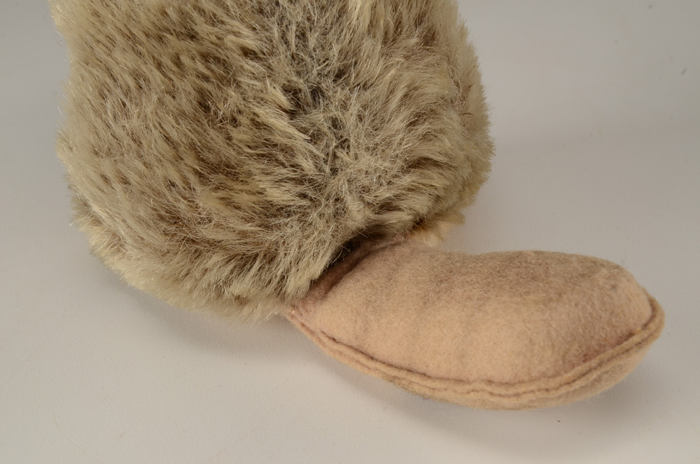 Vintage Steiff Mohair Beaver