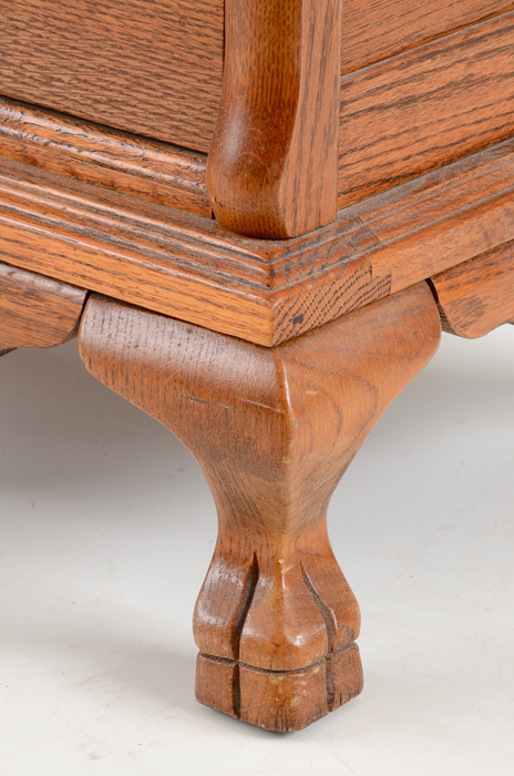 Lexington Furniture Victorian Sampler Collection - Nightstand