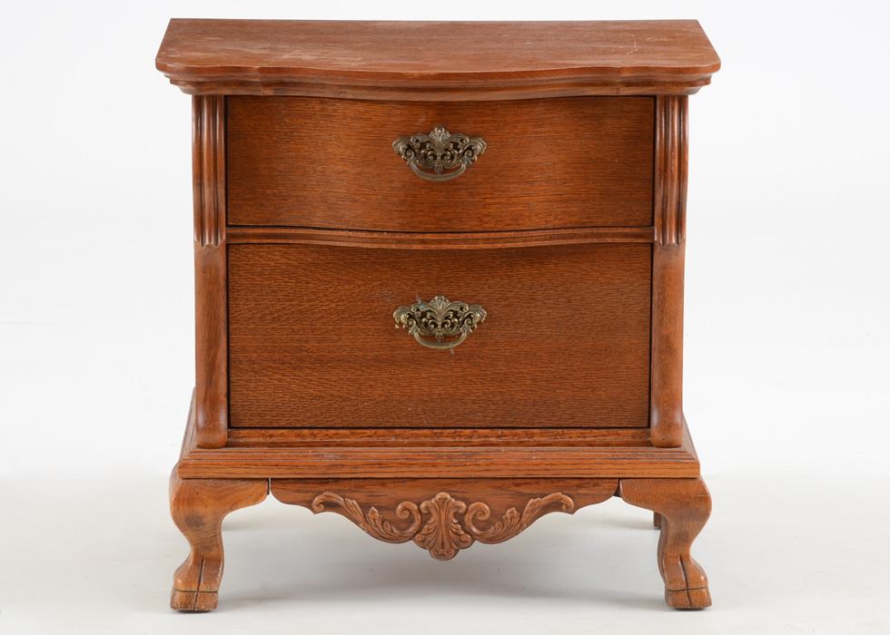 Lexington Furniture Victorian Sampler Collection - Nightstand