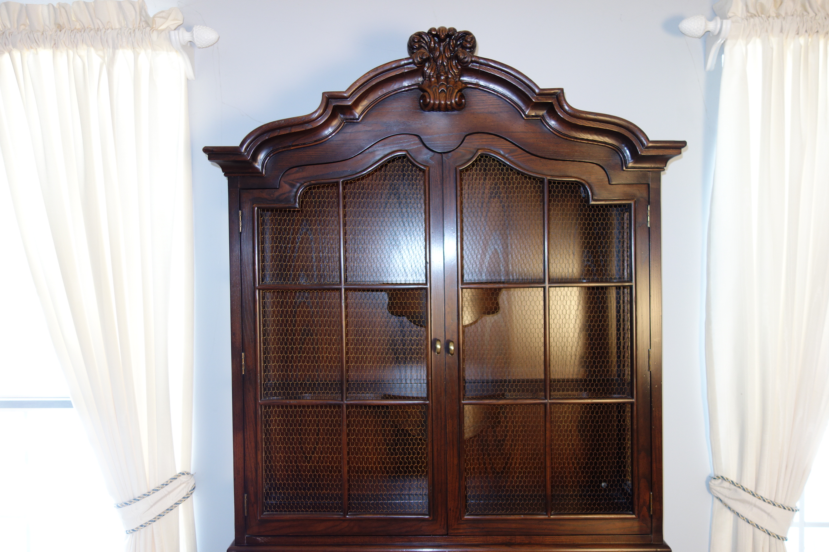 Henredon Four Centuries Vintage Lighted Secretary