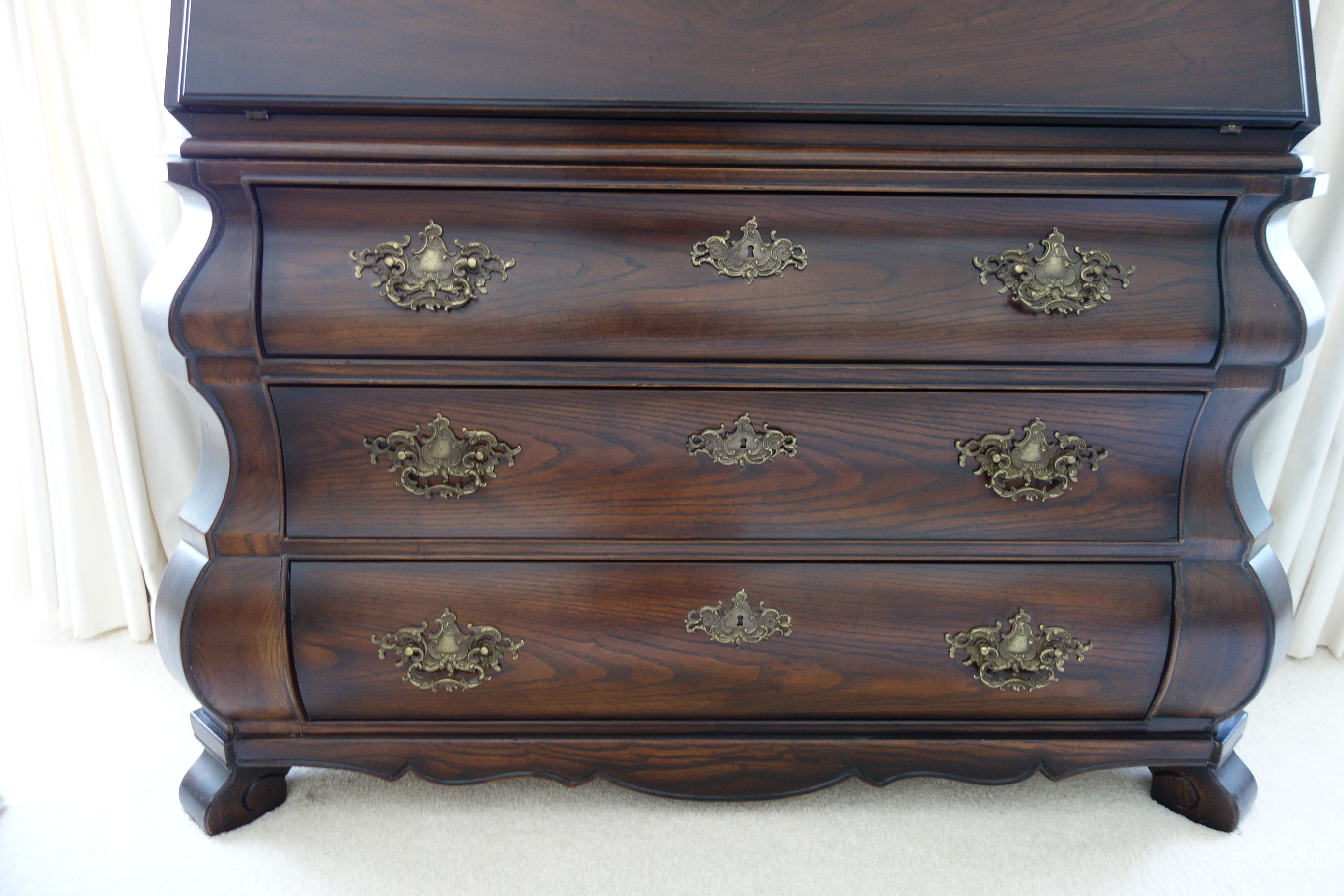 Henredon Four Centuries Vintage Lighted Secretary