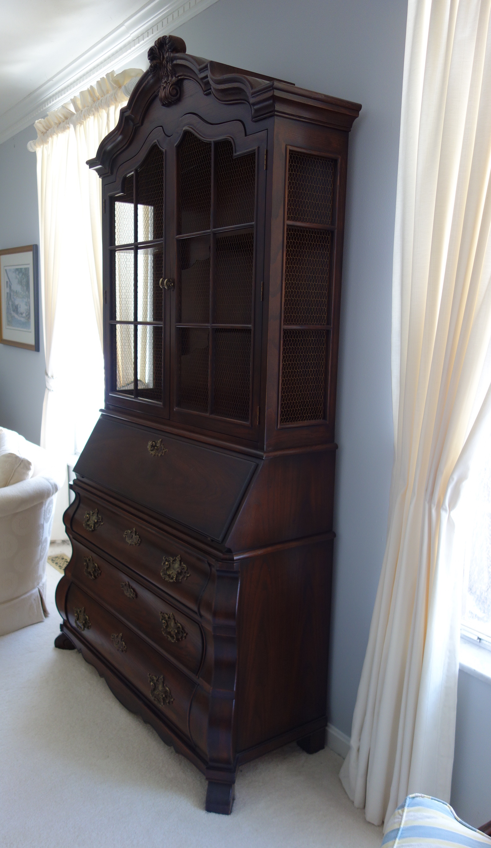 Henredon Four Centuries Vintage Lighted Secretary