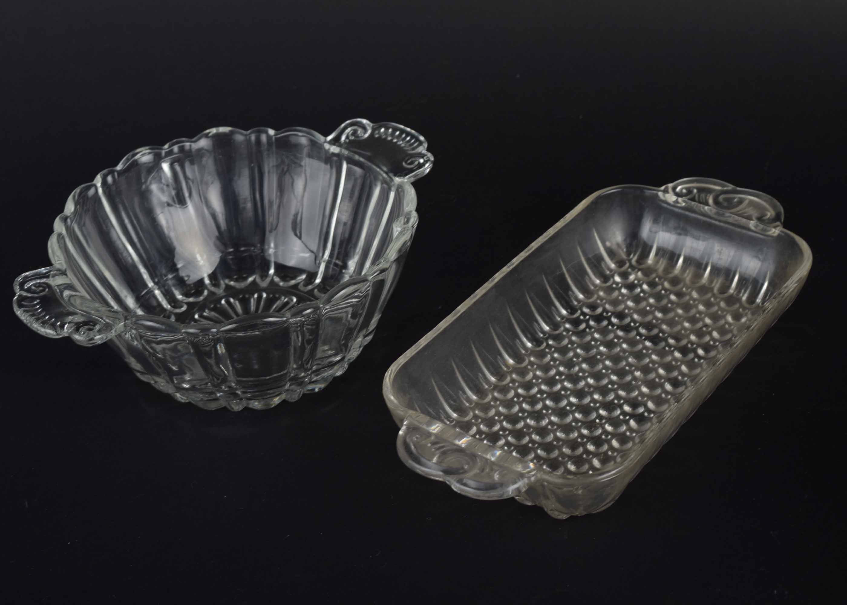 Extensive Glass Serving Ware Group