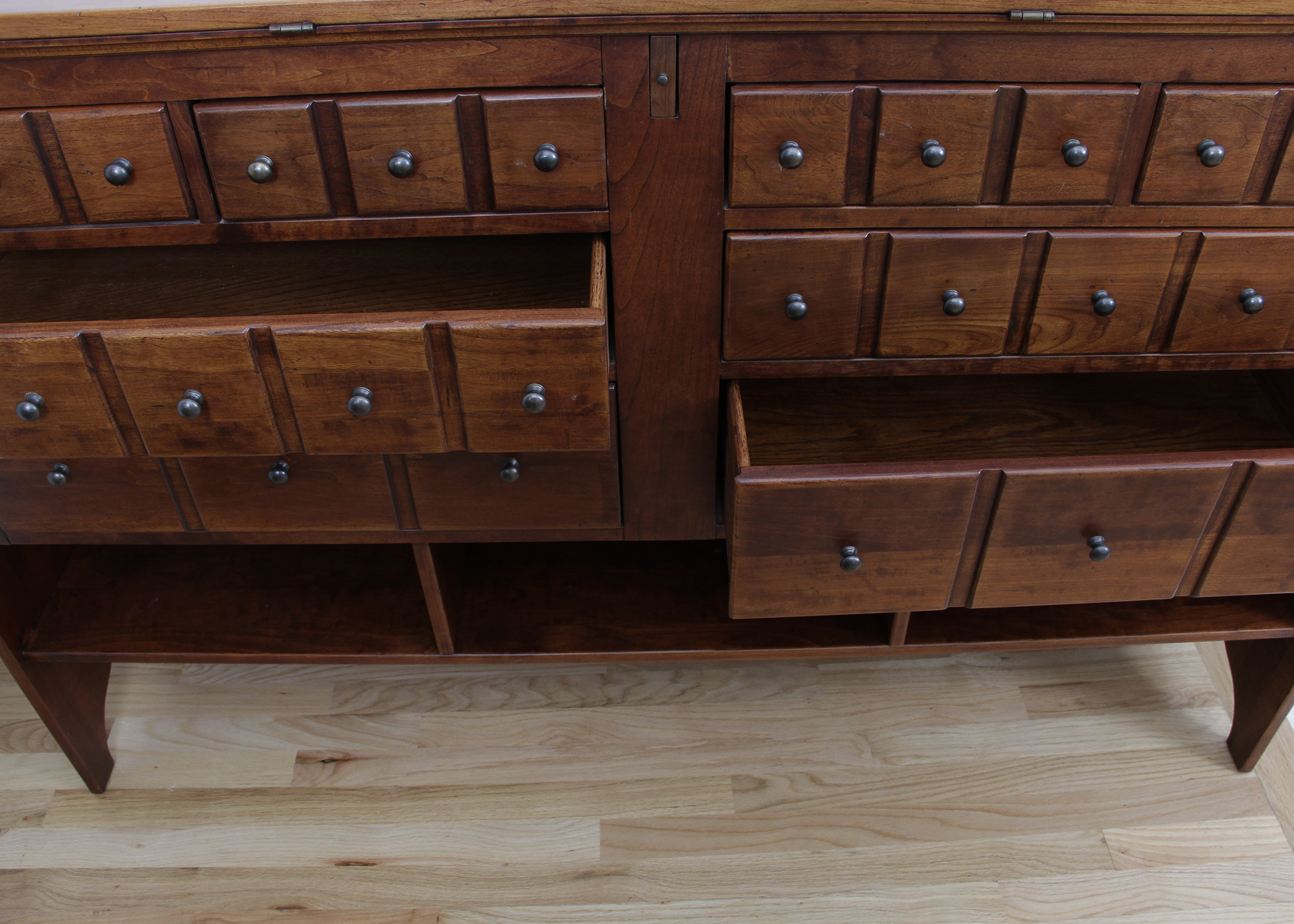 Lexington Old Salem Collection Hinged Top Server