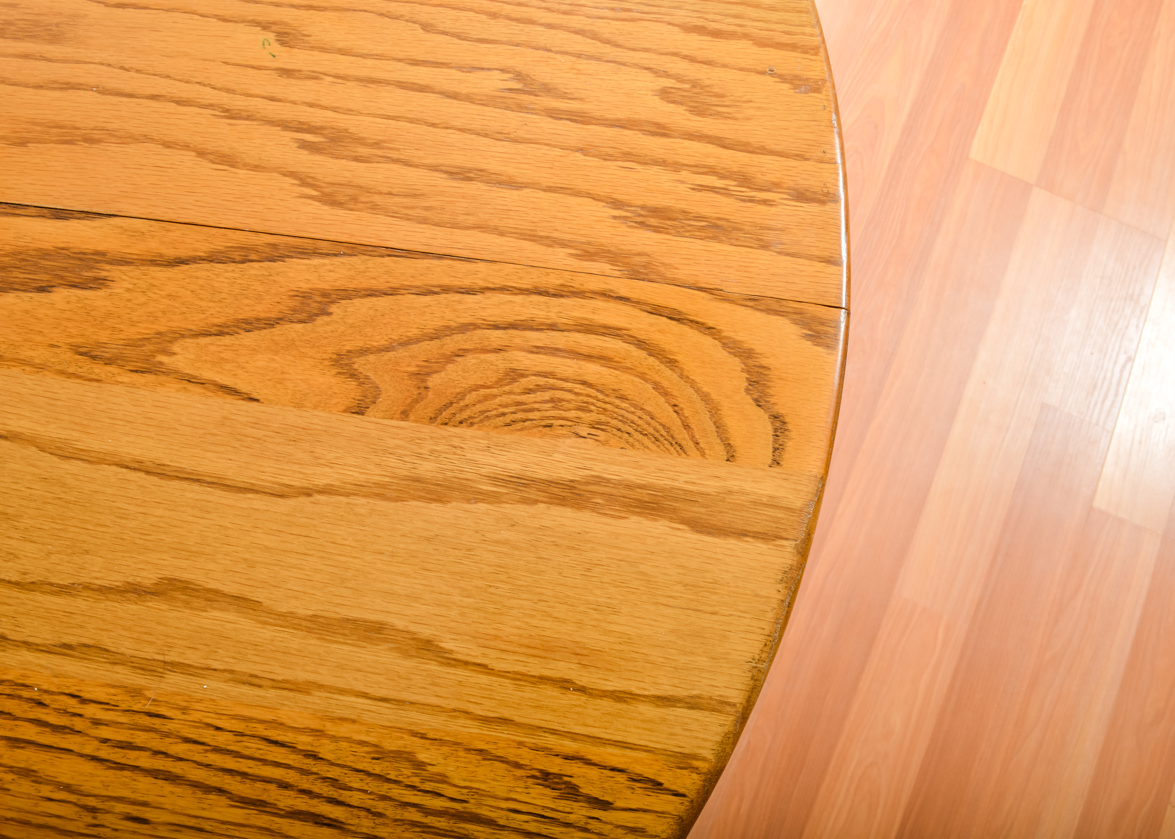 Oak Round Kitchen Table with Matching Chairs
