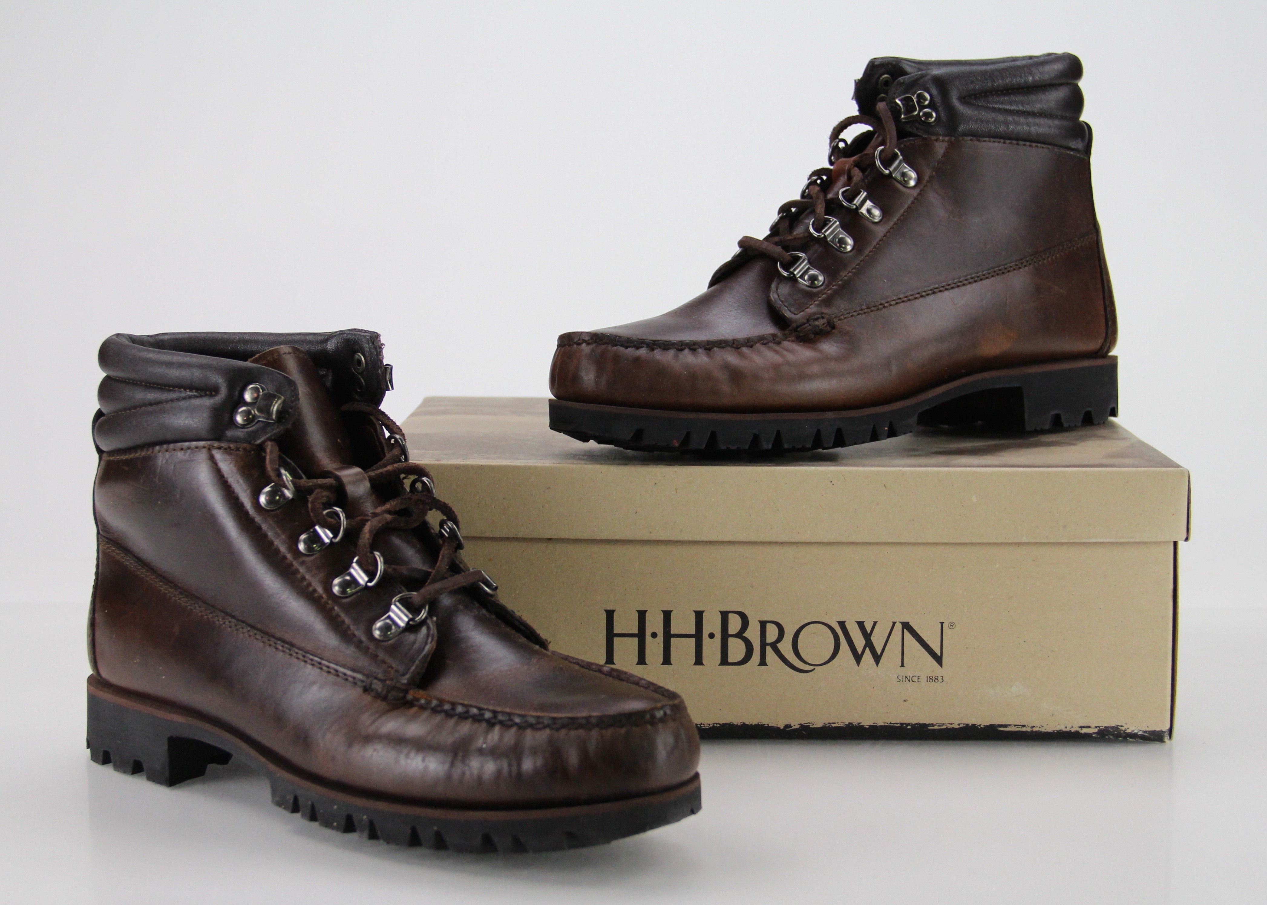 Pair of Size 9.5 Brown Leather HH Brown Boots EBTH