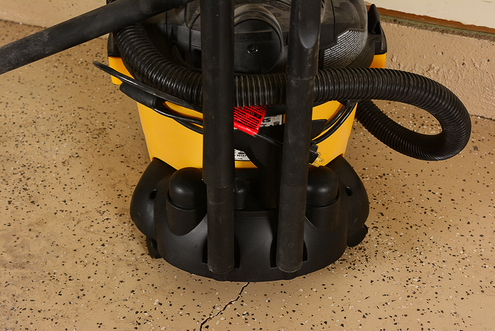 Shop Vac Ultra Plus 6 Gallon Quiet Wet/ Dry Vacuum