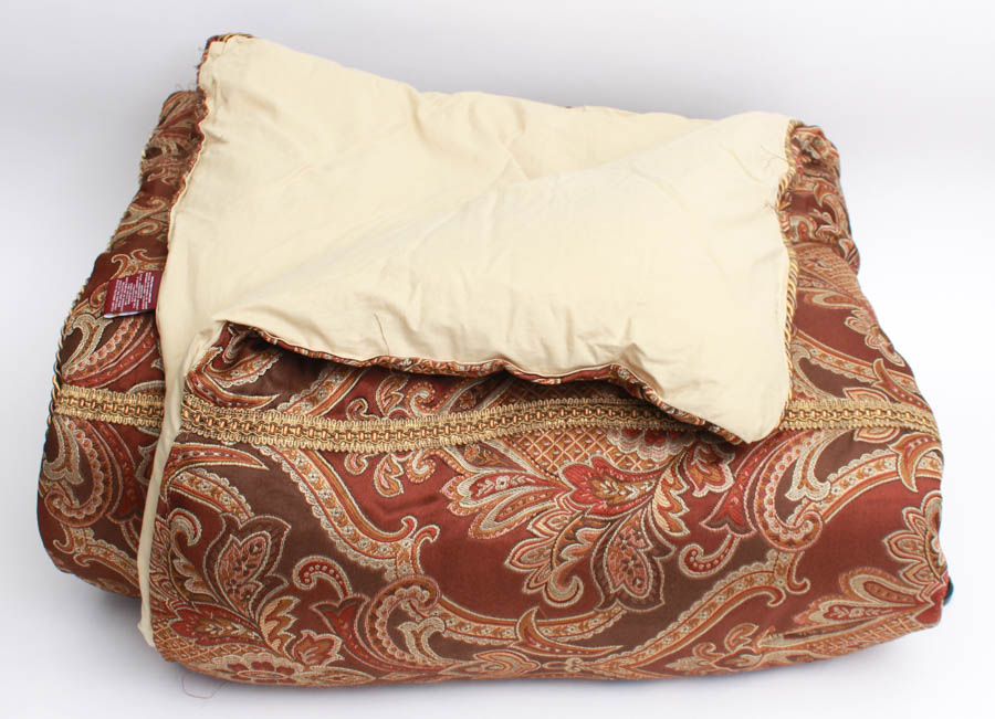 Biltmore Queen Size Comforter and Set