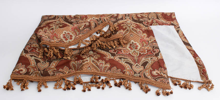 Biltmore Queen Size Comforter and Set