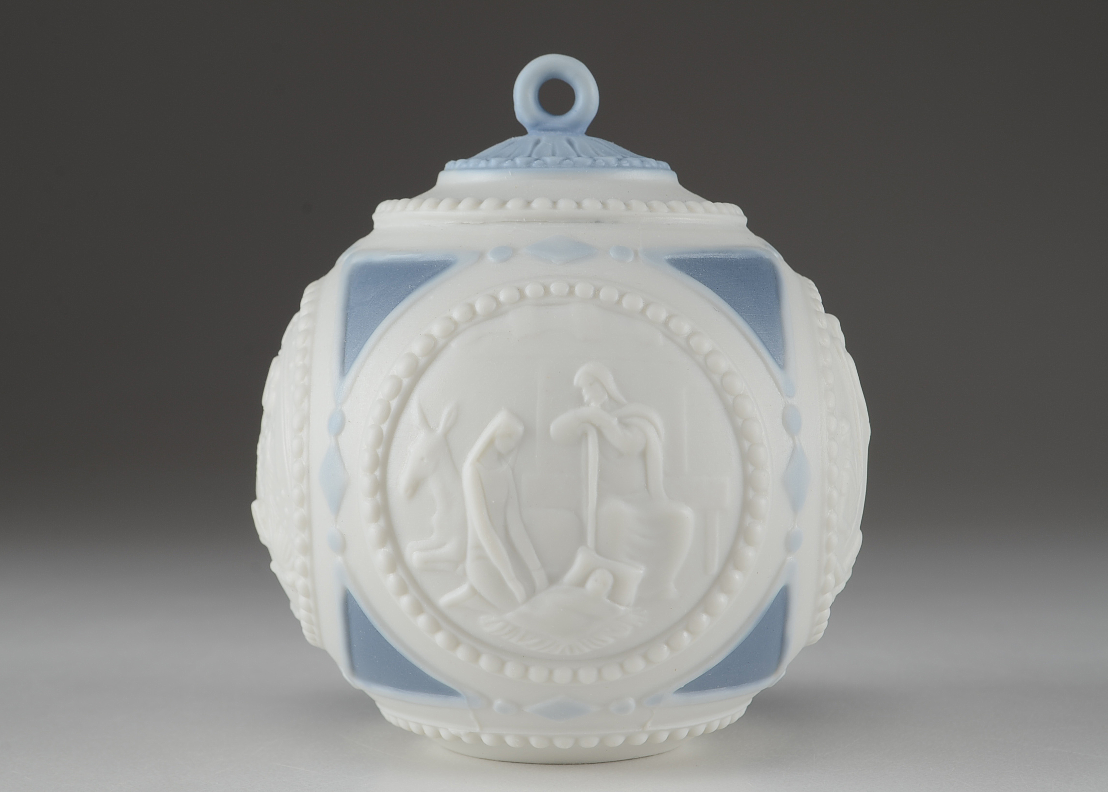 Lladro Christmas Porcelain Decoration