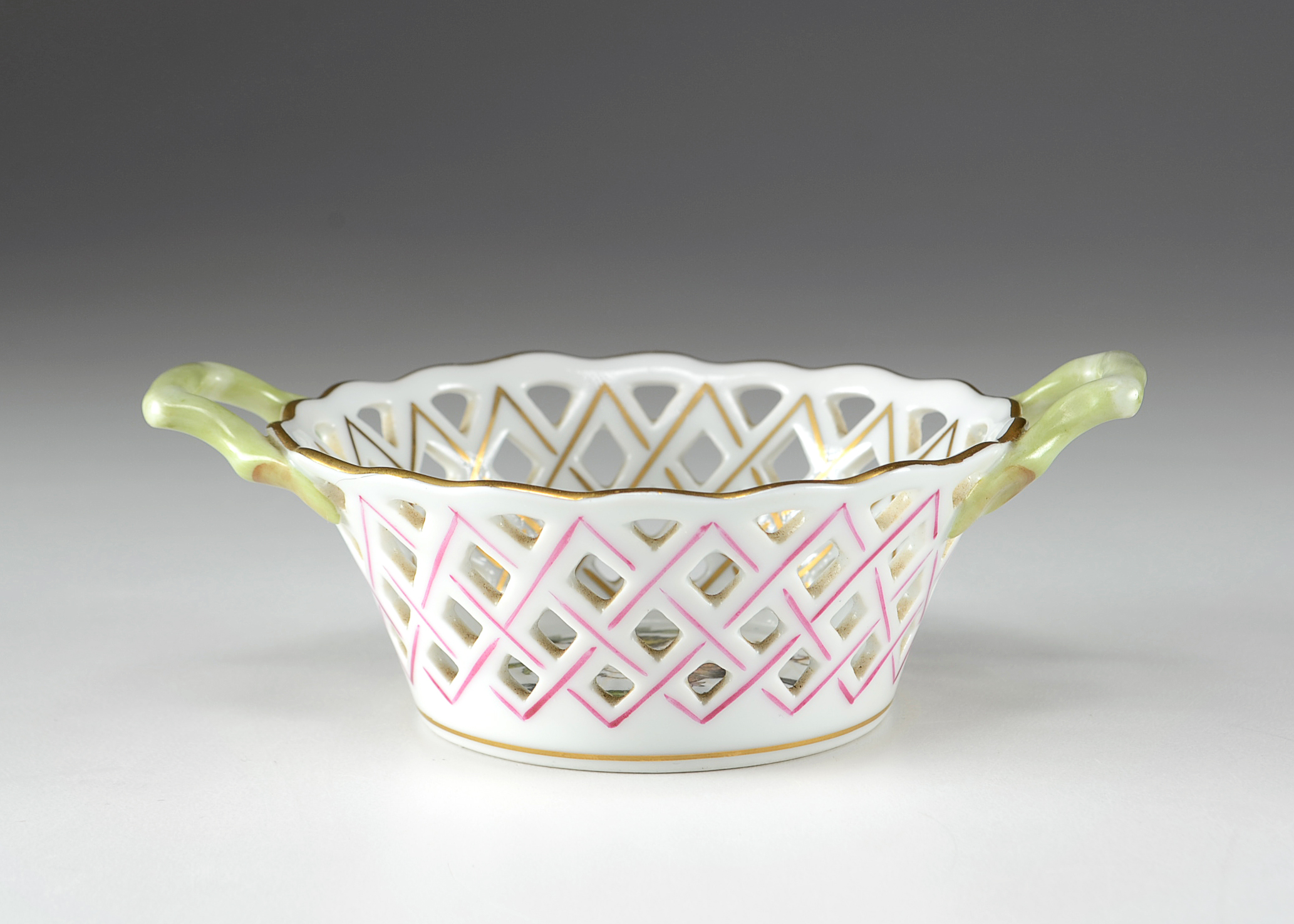 Herend Hungary "Rothschild Bird" Open Weave Basket