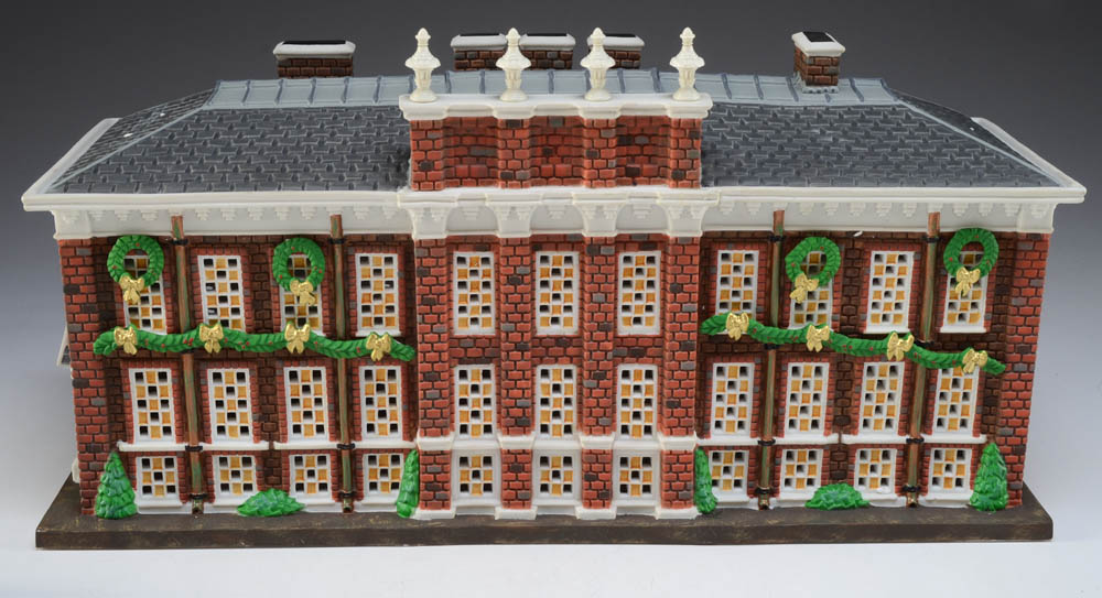 Department 56 Heritage Village "Kensington Palace"
