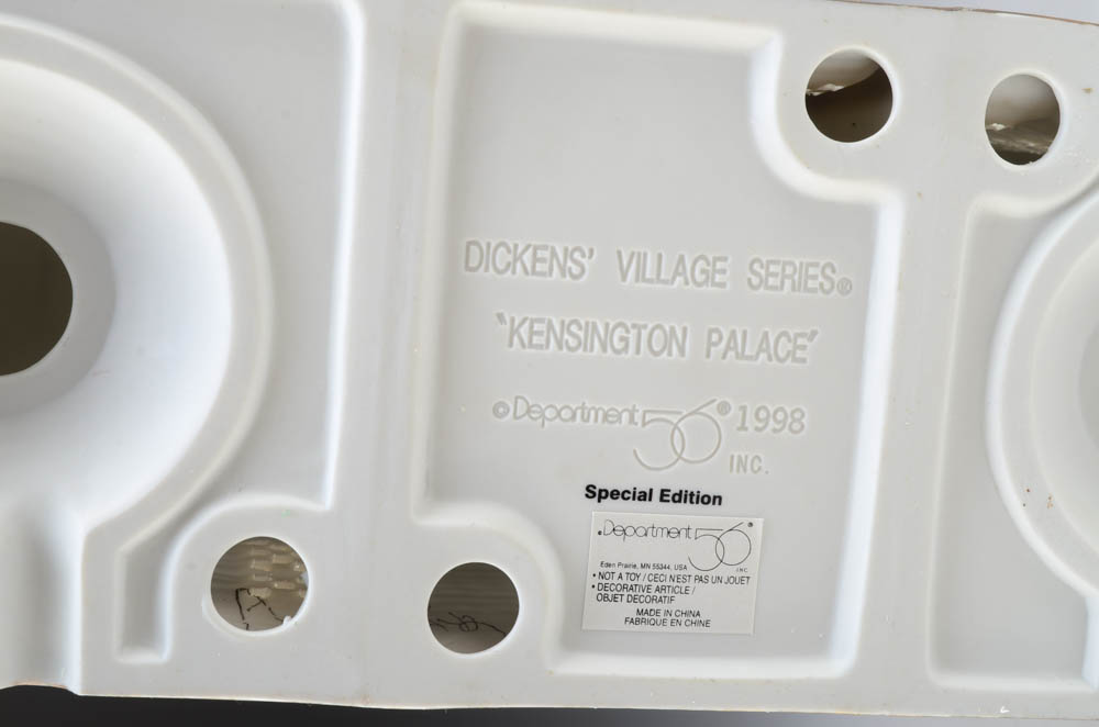 Department 56 Heritage Village "Kensington Palace"