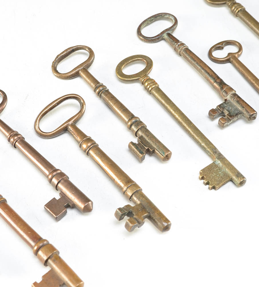 Vintage Skeleton Keys